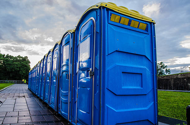 Porta potty delivery and setup in Wurtland, KY